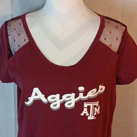 Texas Aggies Maroon T-Shirt with Mesh Shoulders - Picture 2 of 6